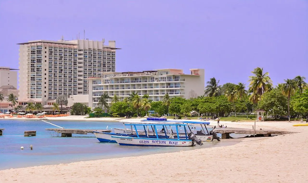 Sunkissed Suites At Sandcastles Ocho Rios 0*,  Jamaica