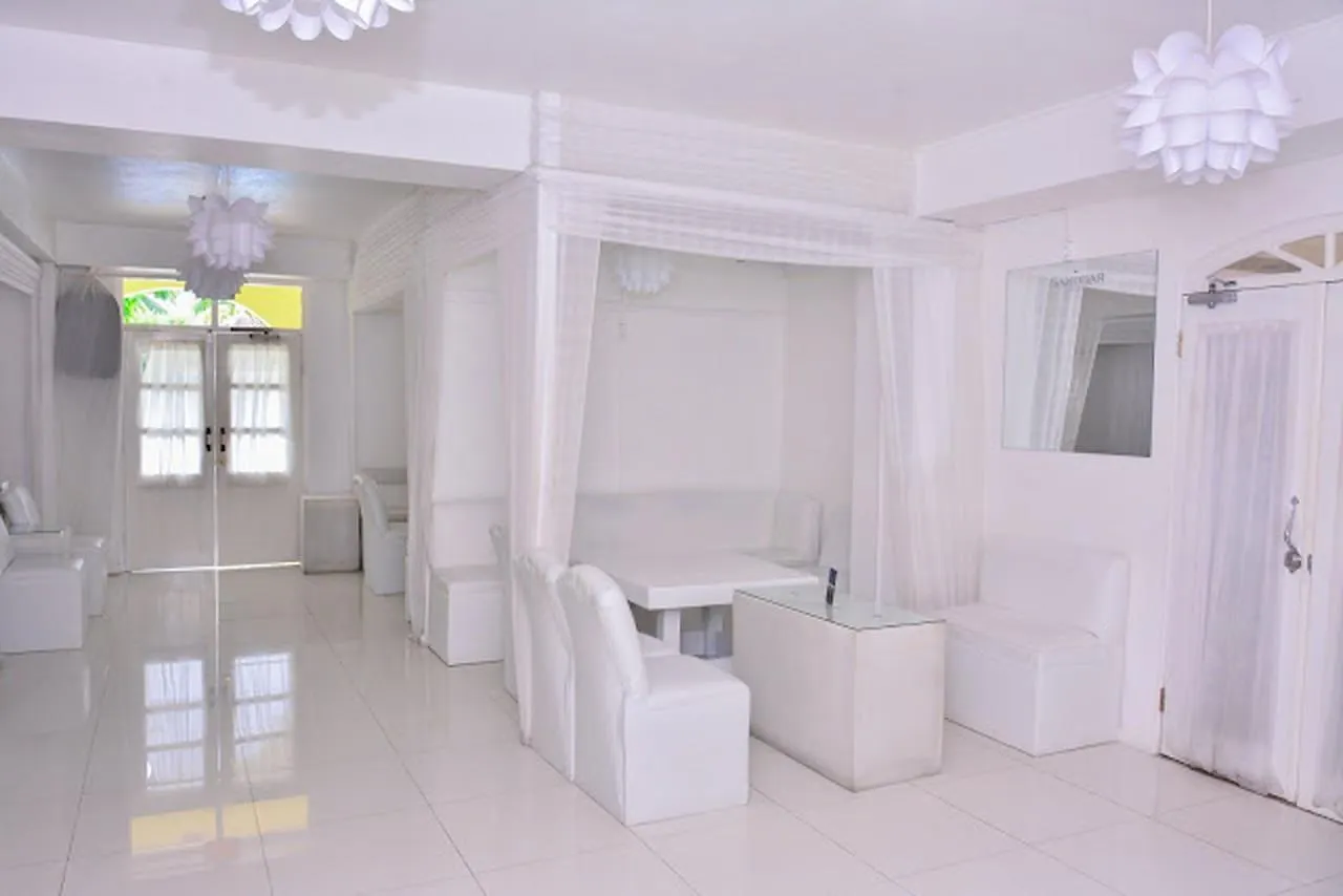 Sunkissed Suites At Sandcastles Ocho Rios